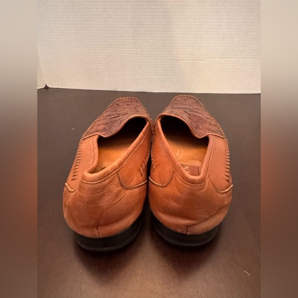 Men\'s Brown Leather Loafers